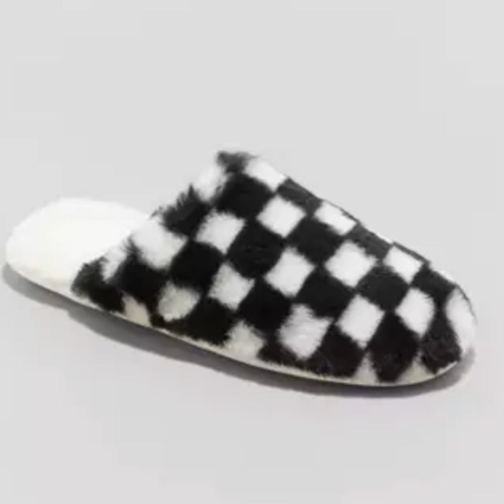 Stars Above Checkered Soft Fluffy Faux Fur Slipper Sandal Small S 5/6 5.5